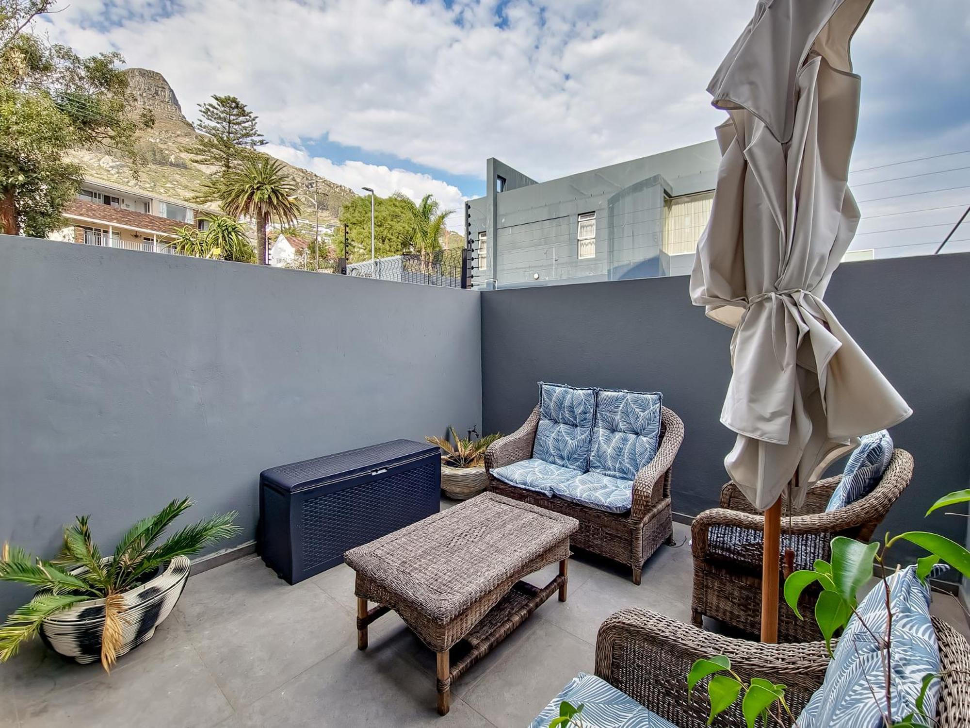 Apartment Botique In Vibrant Sea Point